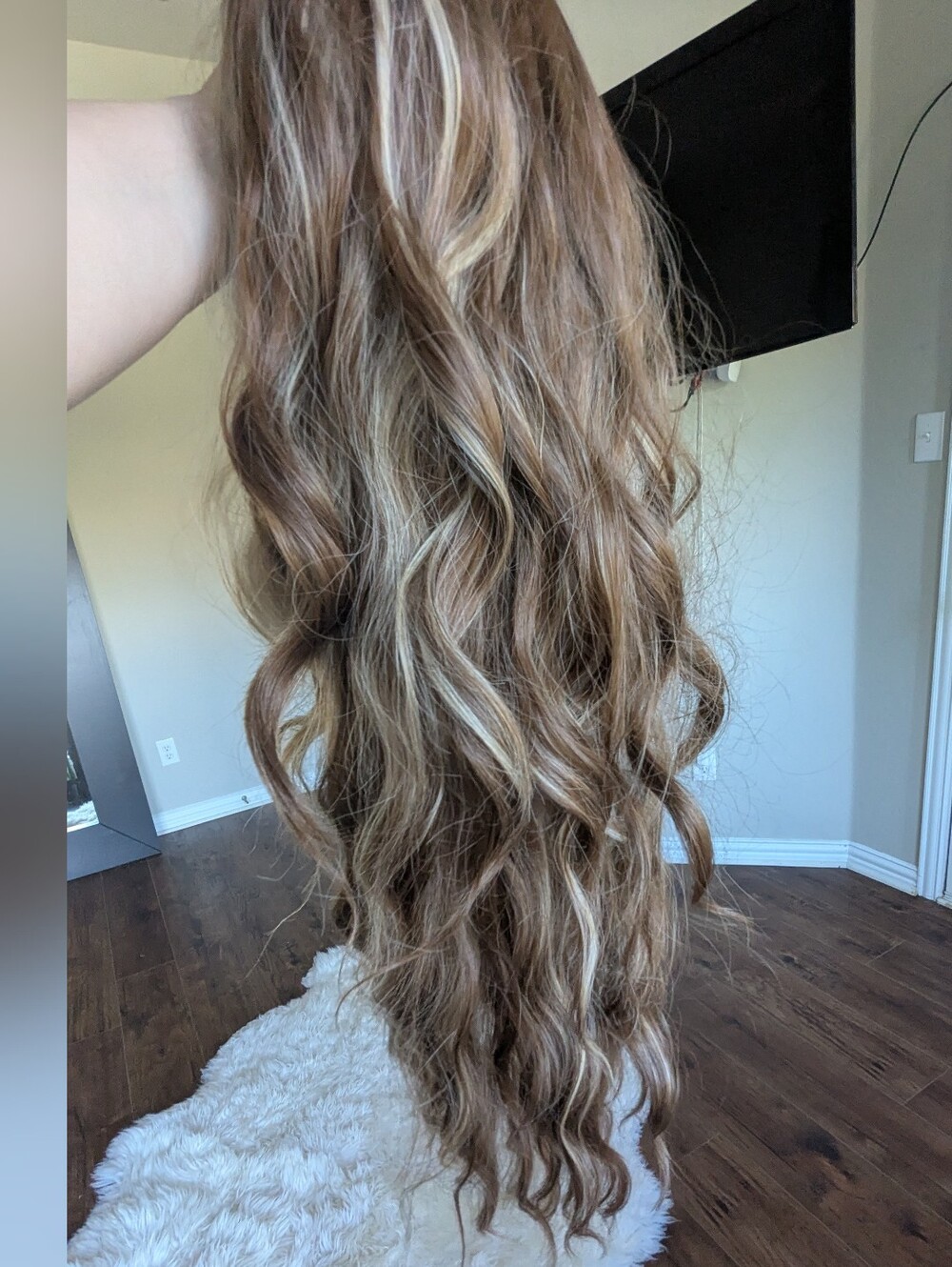 Natural Long Wavy Hairpiece in Light Brown With Blonde Highlights